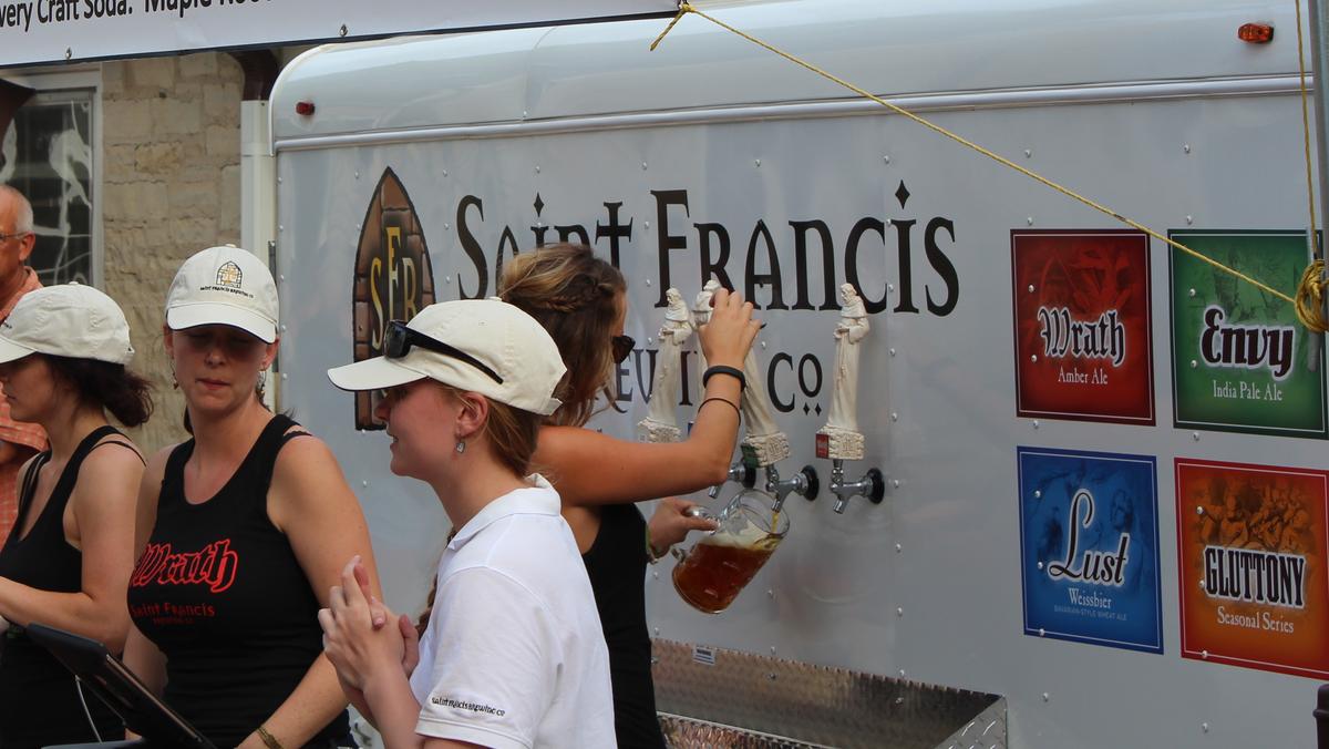 St. Francis Brewing Co. wins 5year contract for Humboldt Park beer