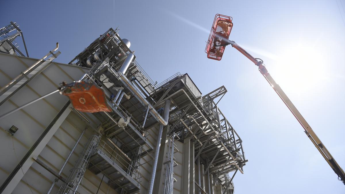 Xcel's Cherokee power plant in Denver is ditching coal for natural gas