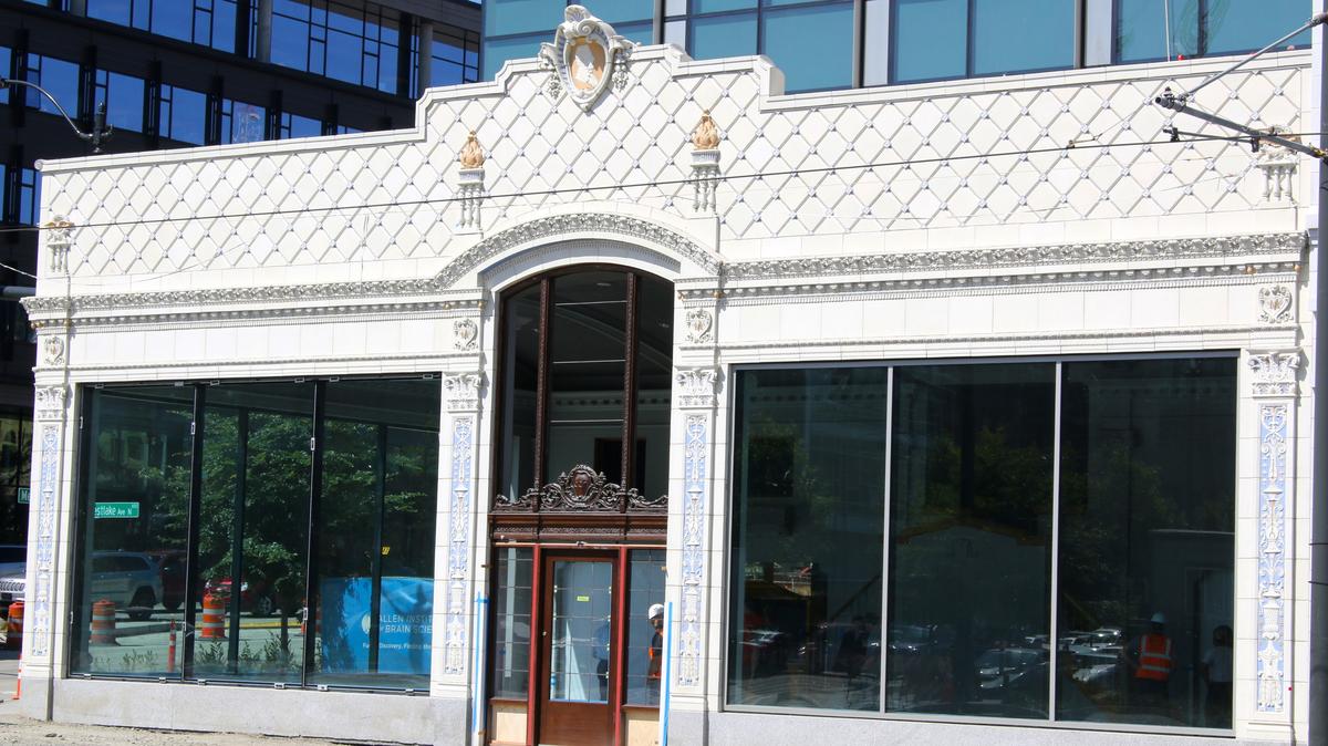 Make new buildings, keep the old Allen Institute HQ built with Seattle