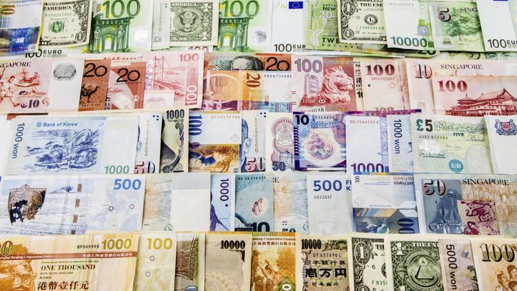 What To Know About Foreign Exchange Risk When Going Global The If Your Company Is Operating Globally Or Preparing To Do So It S Critical