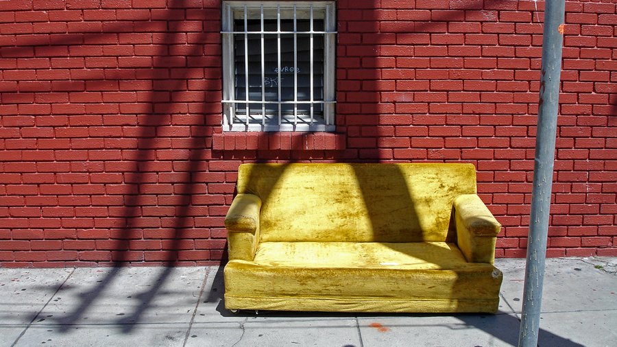 Move Loot takes aim at Craigslist furniture sellers New York Business