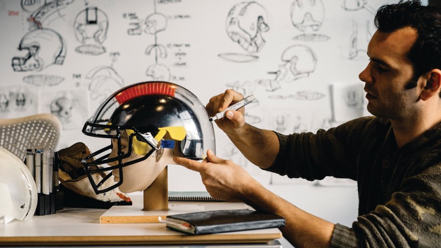 along with footballs emse inc also sells helmets All 18 NCAA BIG TEN 10 Conference Current Riddell SPEED Revolution Mini M Aggies Speed Mini football helmet is made specifically for fans of the Texas A Reinvented football helmet puts technology