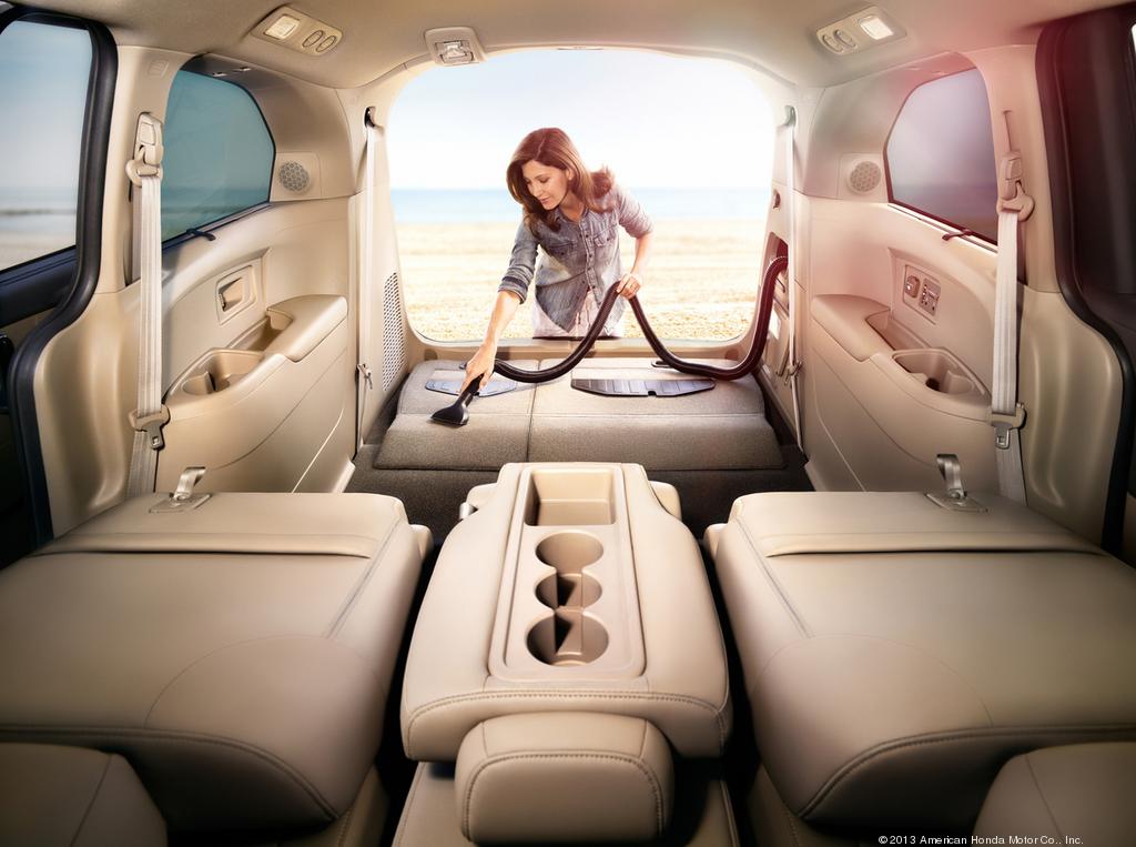2014 Honda Odyssey comes with in-car vacuum cleaner as option for parents -  Columbus Business First