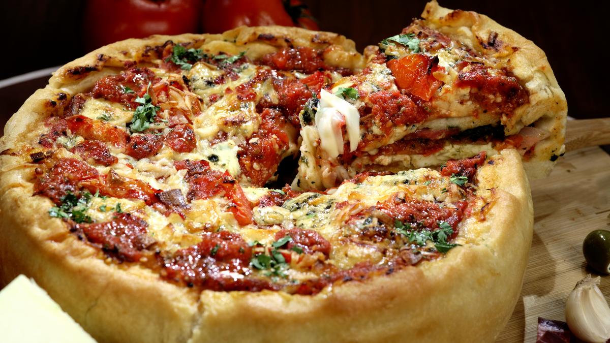 TripAdvisor says Chicago beats New York for best pizza city in the