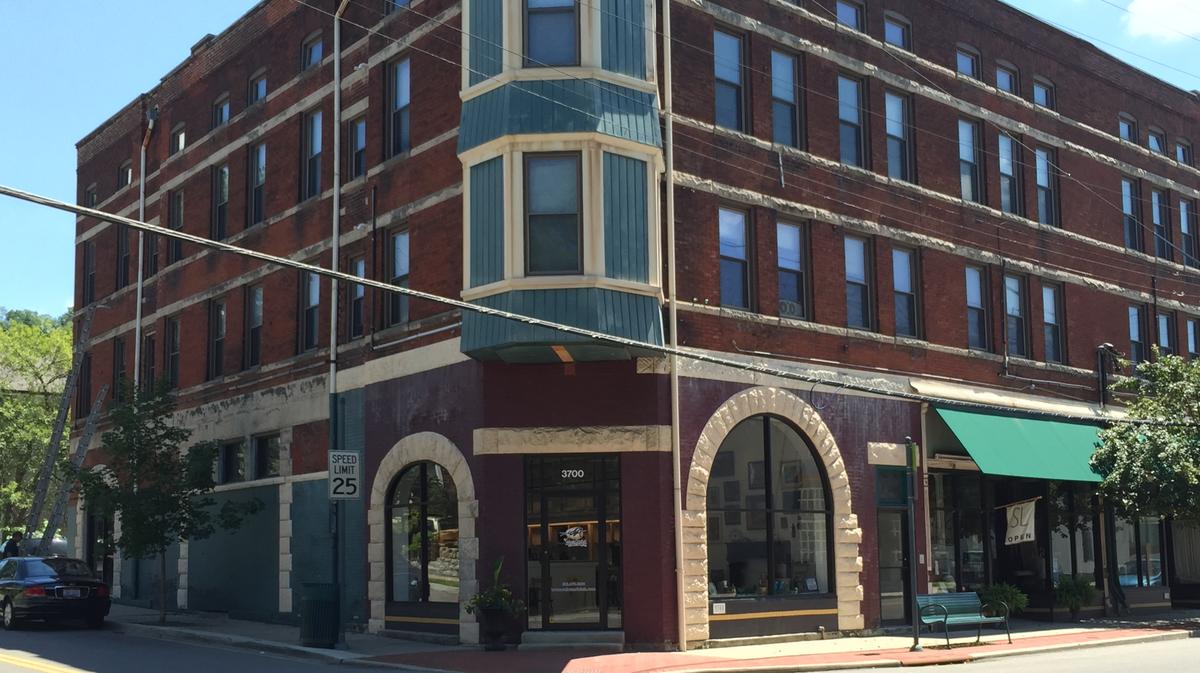 East Side auction house Velvet Cricket opens Cincinnati Business Courier