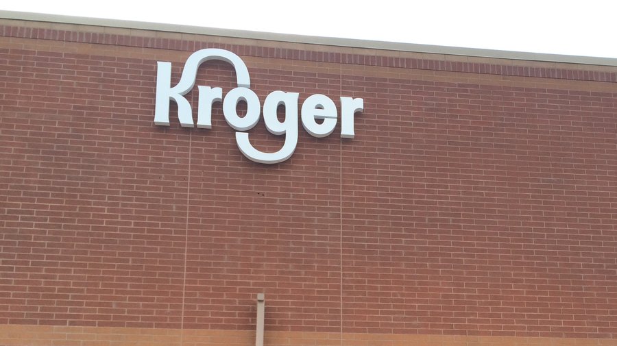 The Shopping Center Group was hired to find a new tenant to lease the