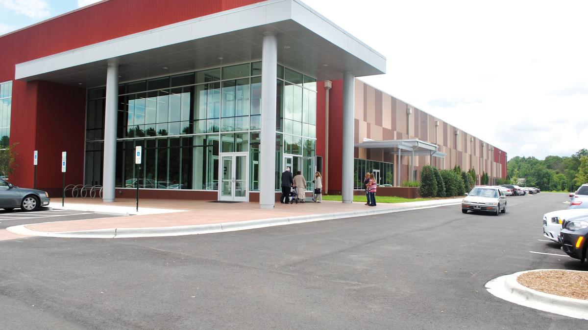 Physicians Choice Laboratory Services to cut about onequarter of its