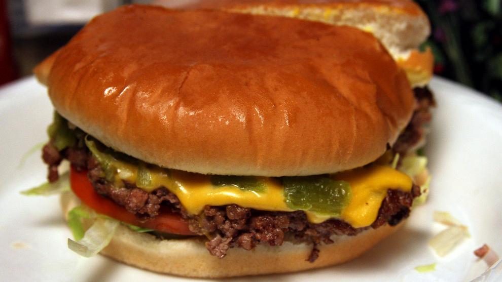 NM's Green Chile Cheeseburger Trail named top culinary tour in U.S