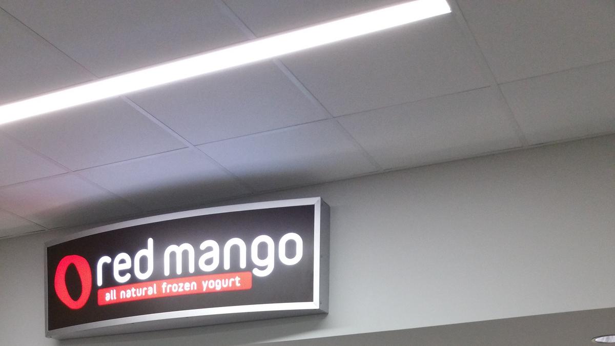 Dallas frozen yogurt Red Mango offers its products at Northwest High
