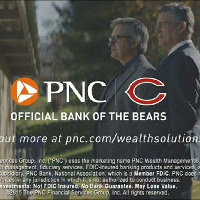 Chicago Bears, Bears Care, PNC Bank team up for drive-thru Back to