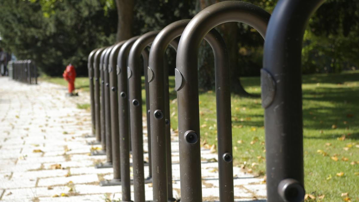 Downtown D.C. nearly doubles bike racks Washington Business Journal