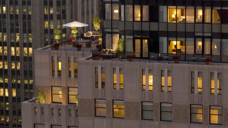 Starwood Hotels Adds A New Name To The List Of Chicago Luxury The Gwen Is New Name Given To Former Conrad Hotel In Chicago