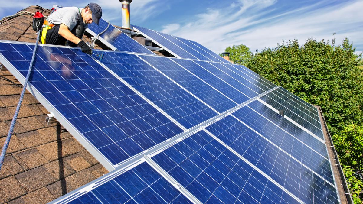 xcel-energy-to-reopen-its-solar-power-incentive-program-in-colorado