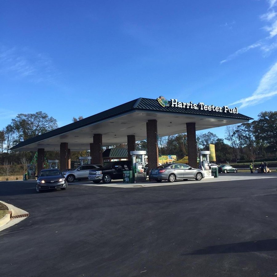 Harris Teeter opens gas station, offers discounts on fuel Charlotte