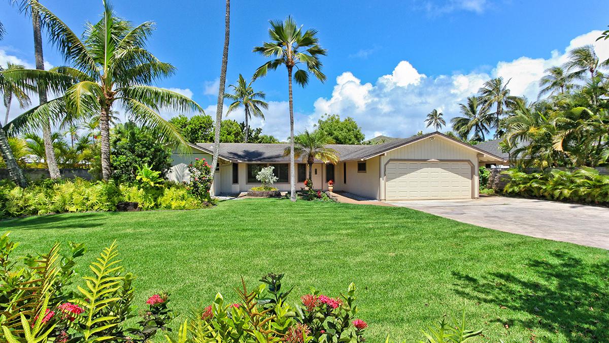Oahu luxury home sales down 12 in October, Coldwell Banker report