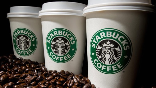 Publix will begin testing Starbucks kiosks in its stores.
