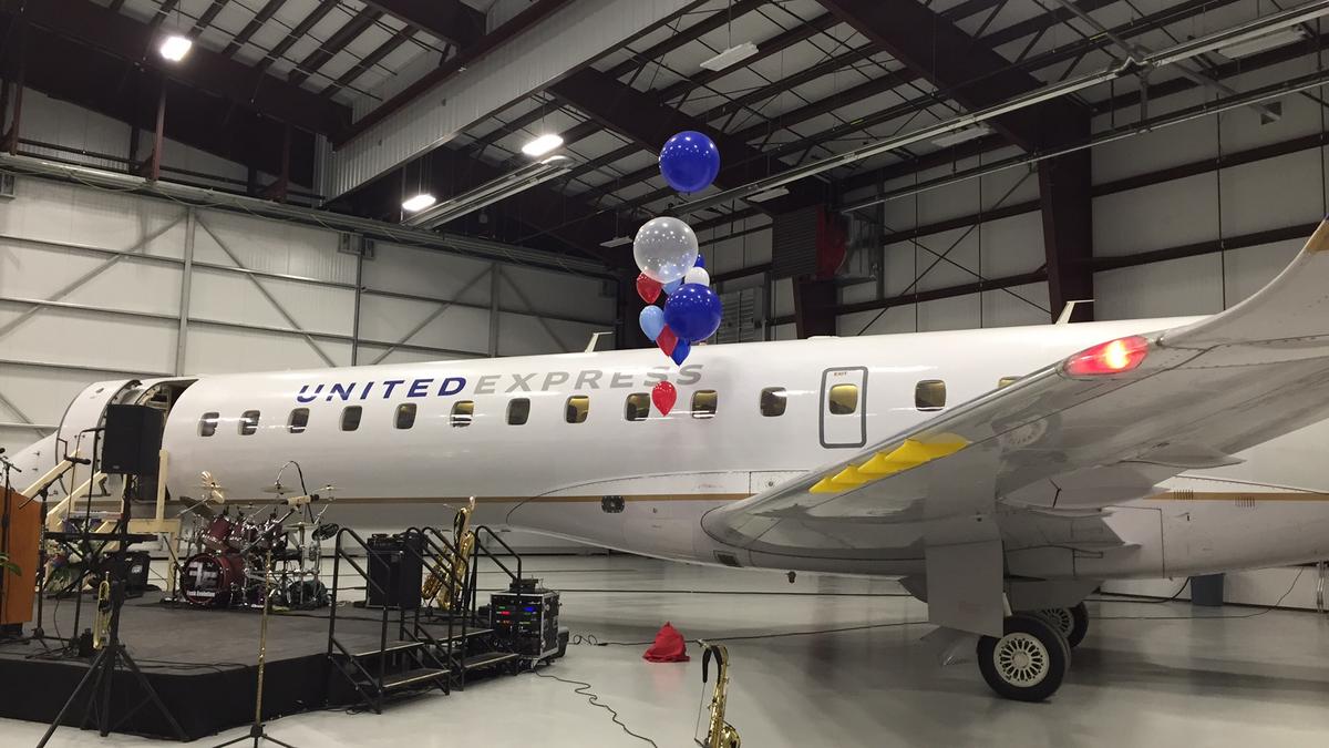 United Express carrier CommutAir expands at Albany, New York airport