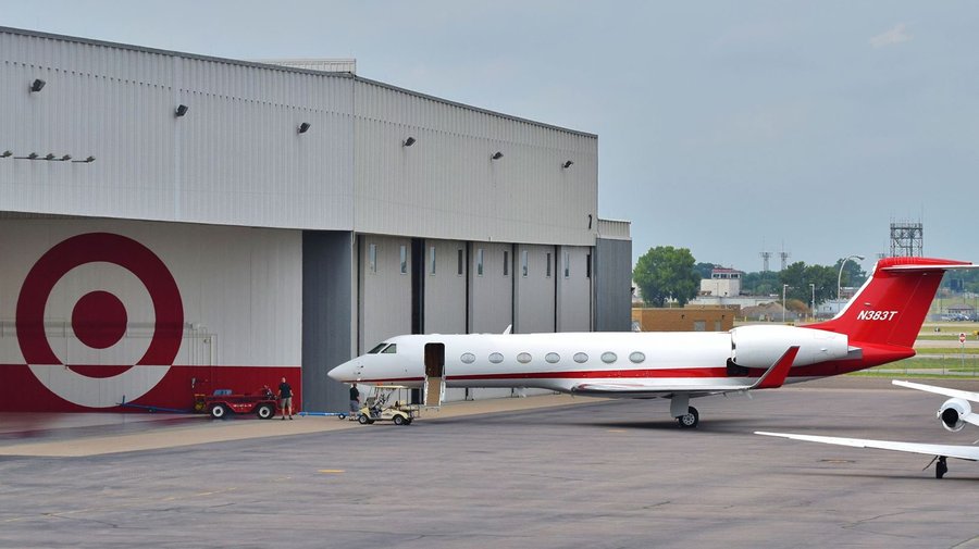 3M and Target CEO jet use ranks Thulin and Cornell among highestflying