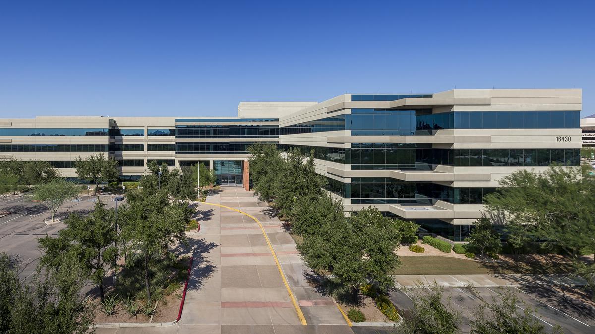 Carlisle Cos. Inc. moving headquarters from Charlotte to Phoenix