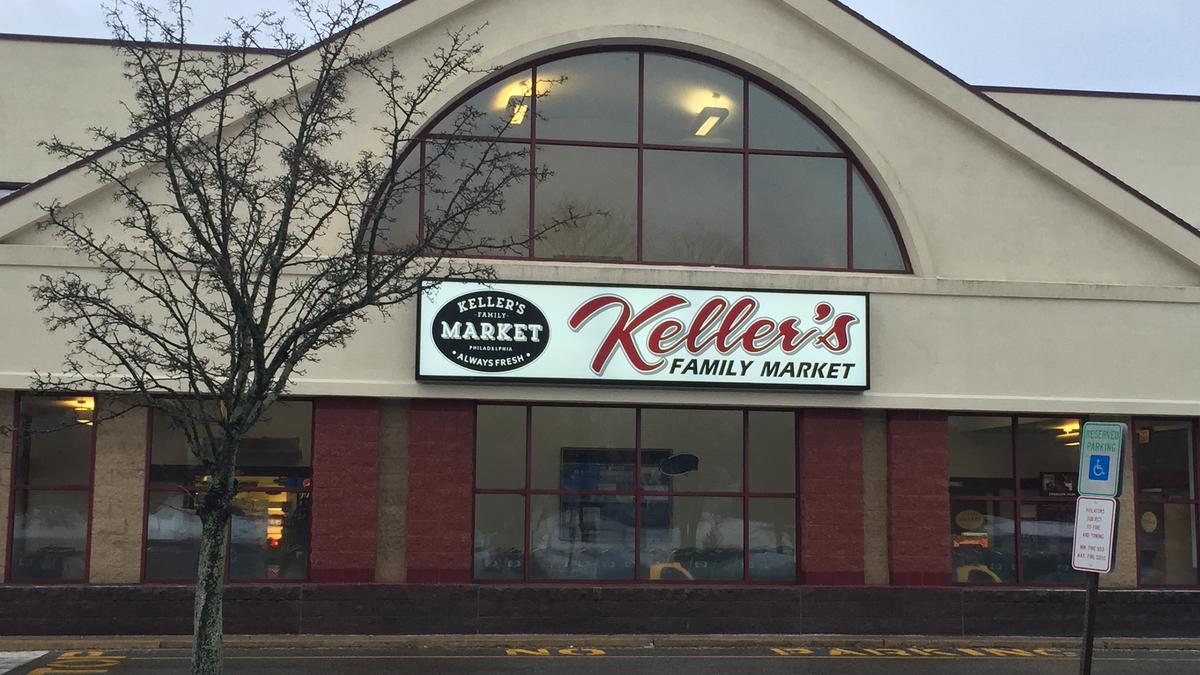 Familyowned Phila. grocery store opens first store in Montco suburbs