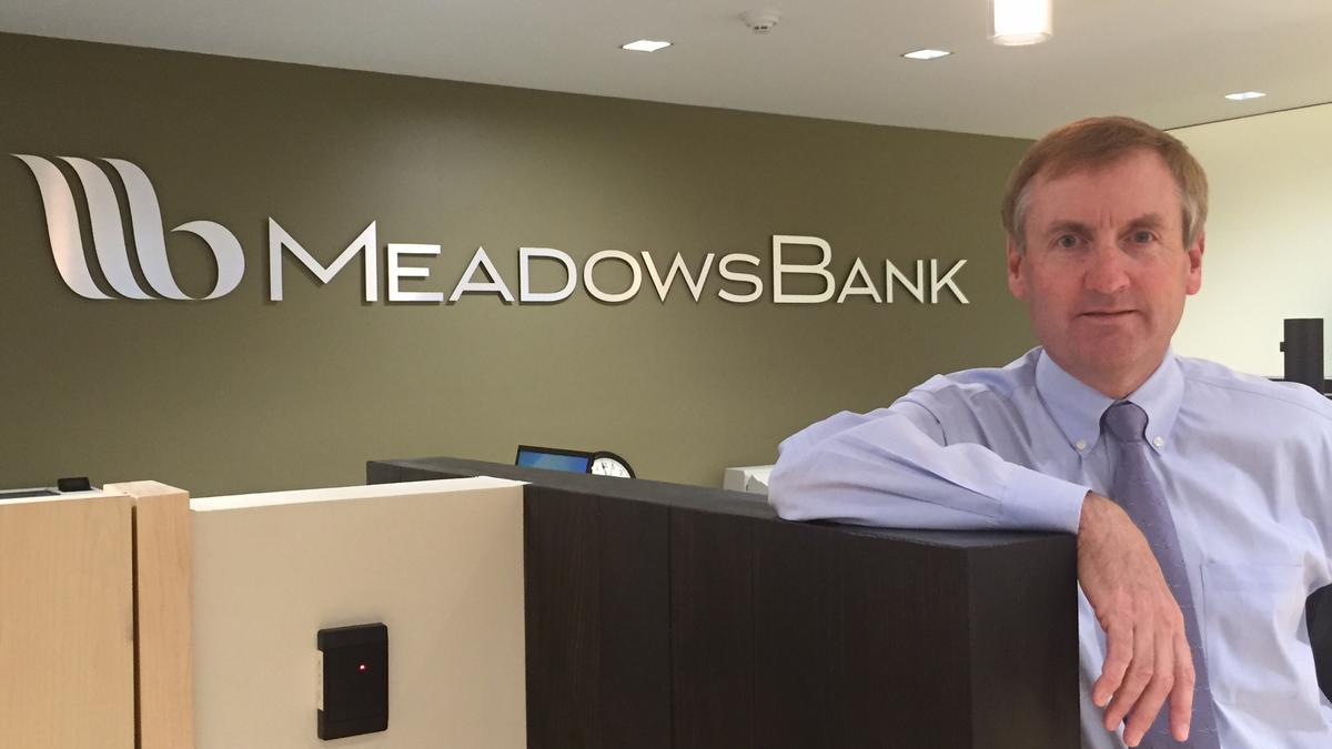 Las Vegasbased Meadows Bank opens on Camelback Road in Phoenix