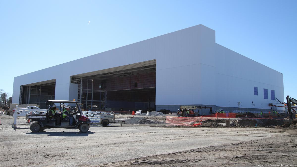 Boeing paint hangar nears completion in S.C., suggests future growth