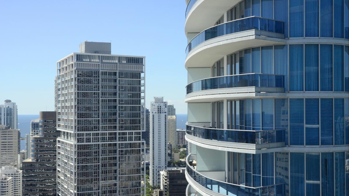 5 Things To Know Real Estate Roundup Miami In The Spotlight South Florida Business Journal