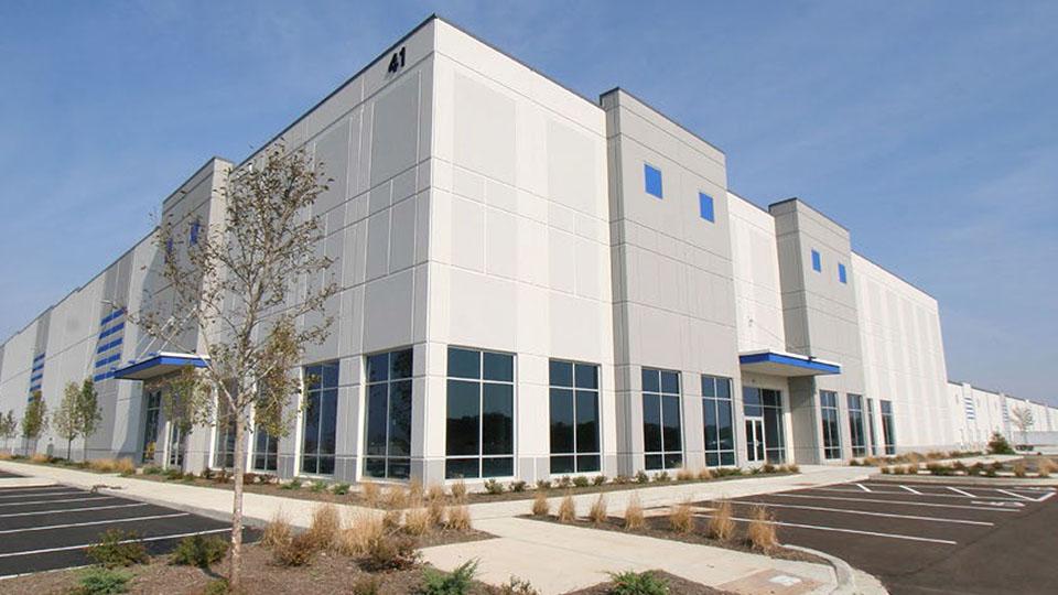 Sherwood Bedding, WIN.IT America fill massive Greater Cincinnati spec