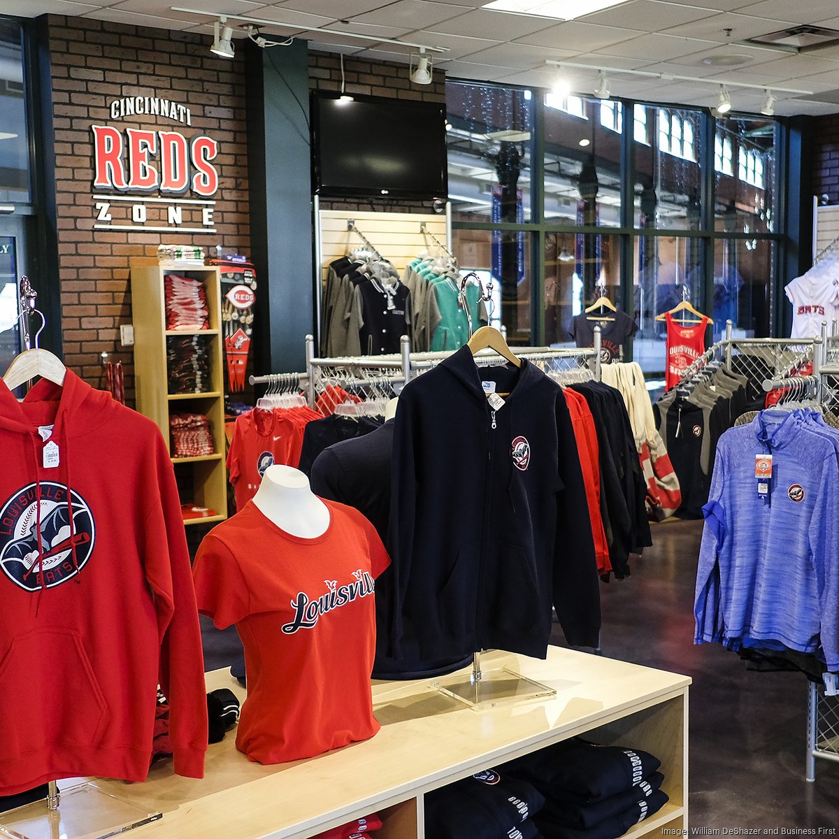 Gallery  Louisville Bats unveil new look for 2016