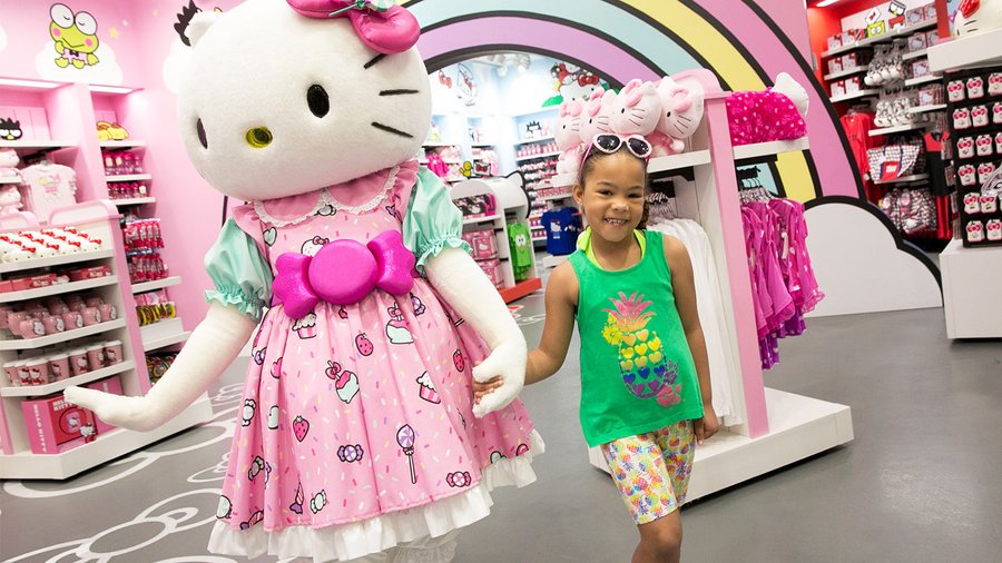 Hello Kitty store opens at Universal Orlando Resort Orlando