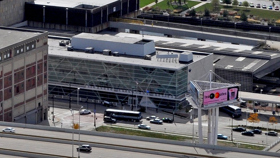 Badger Bus sells longtime downtown depot, plans to move ops to Oak Creek Milwaukee Business