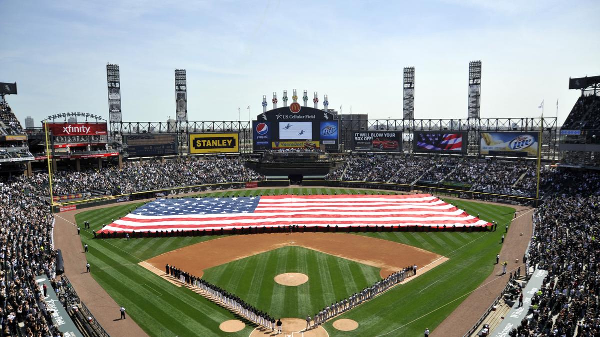 U.S. Cellular pays Chicago White Sox to get out of ballpark naming deal -  Chicago Business Journal