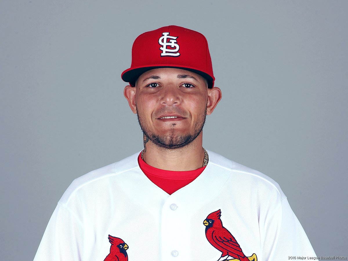 Cardinals & Yadier Molina Announce Exclusive M4 Apparel Available