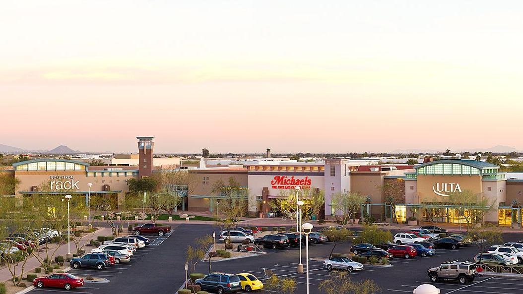 Saks Fifth Avenue Off 5th is coming to this Scottsdale shopping center