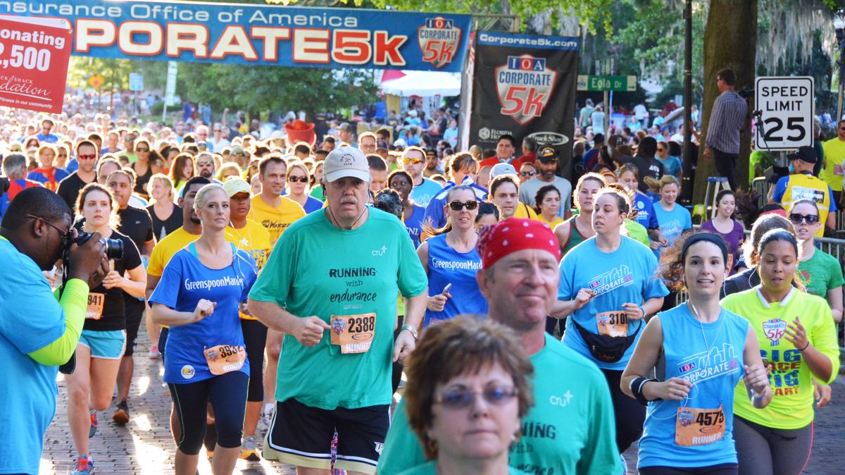 Office teams run the streets of downtown Orlando at the IOA Corporate
