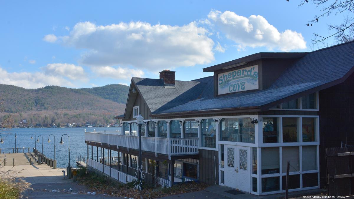 Waterfront Lake New York restaurant and bar Shepard's Cove