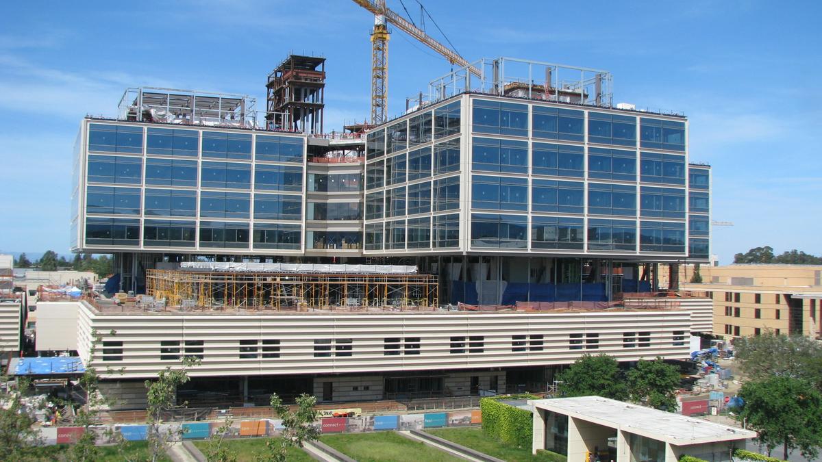 Stanford Hospital makes major progress on 2 billion expansion and