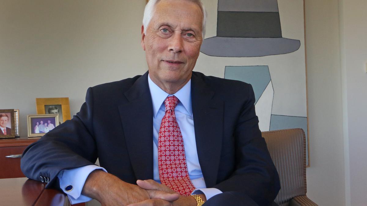 Umpqua CEO Ray Davis on 'World's greatest bank' tagline Portland