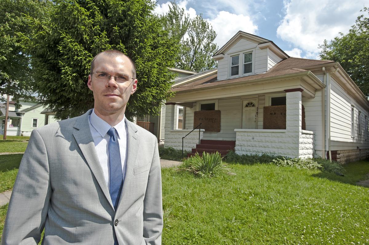 Making his own decisions proves to be benefit of solo work for real