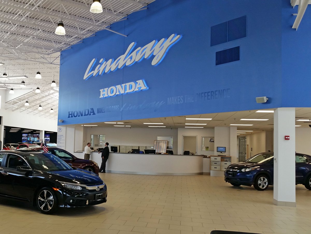 Lindsay Honda s new dealership the largest Honda store in Ohio