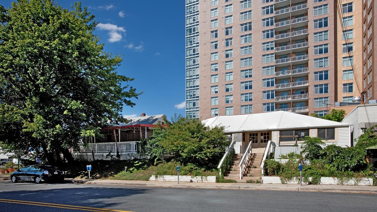 Former Steamers Seafood House site in Bethesda sells for 4.65M