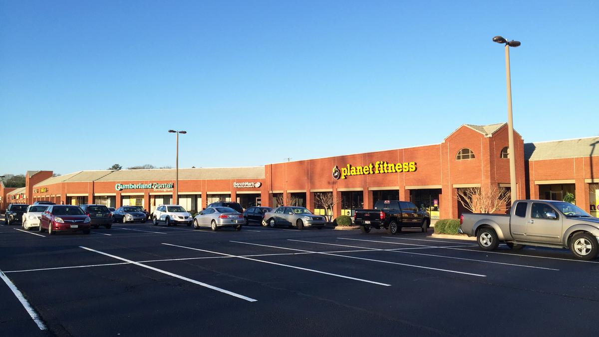 Crestline shopping center fetches 8.4M in sale Birmingham Business