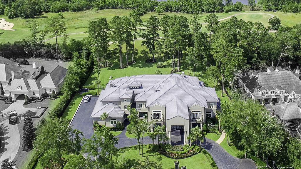 Theresa Roemer S Woodlands Mansion With Massive Three Story Closet