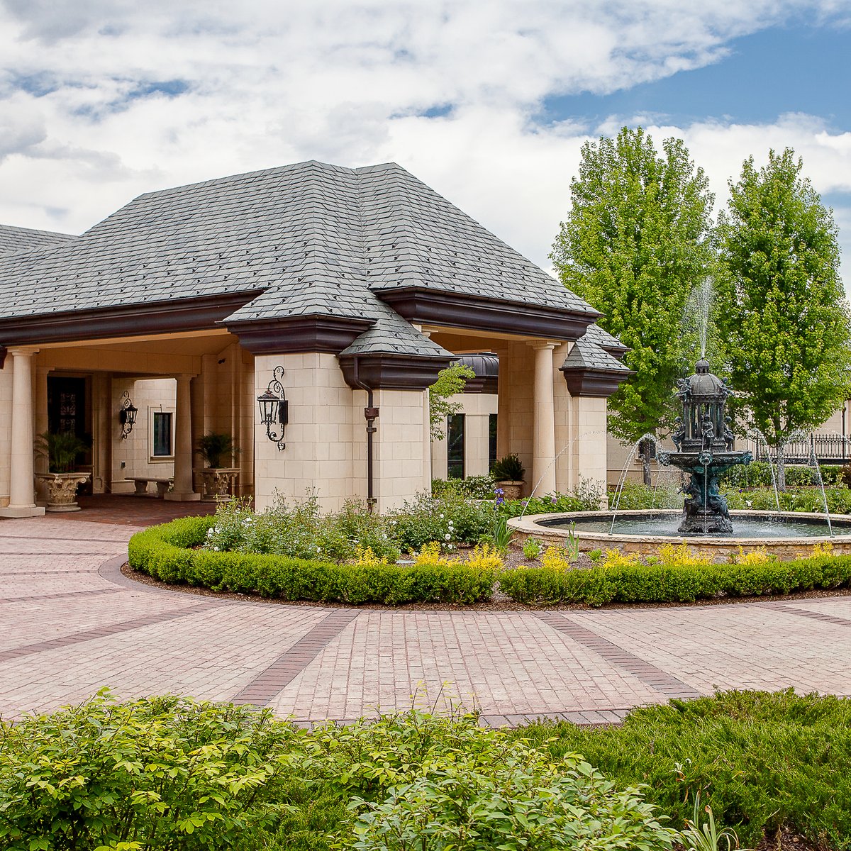 Mike Shanahan's Denver-area mansion sells for $15.73M after nearly 5 years  on the market (Photos) - Denver Business Journal