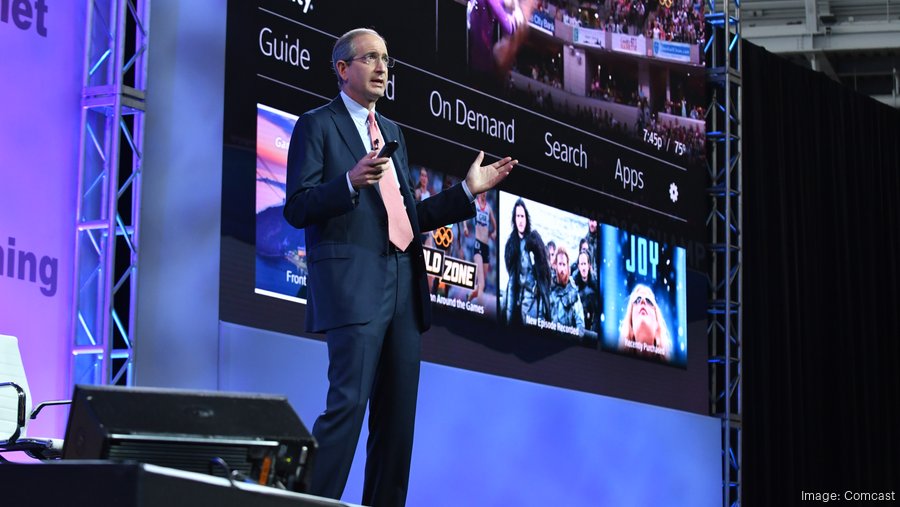 Comcast CEO Brian Roberts Punts on Hulu Stake Question - Media