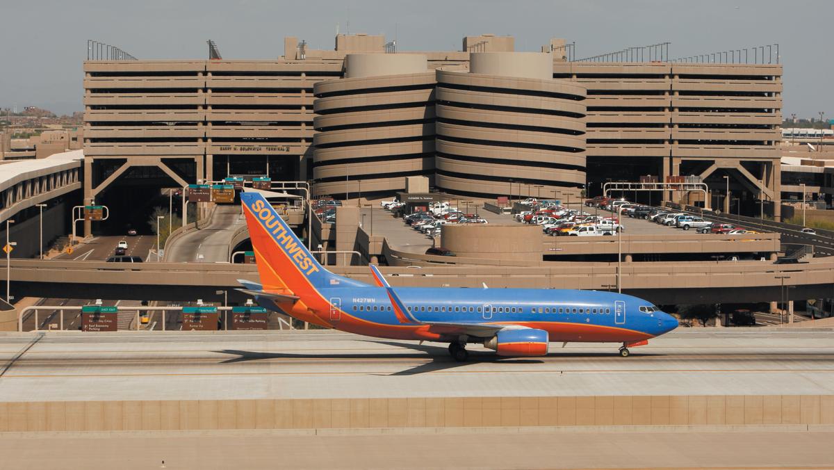 Southwest adds flights from Phoenix to Chicago and Colorado Springs