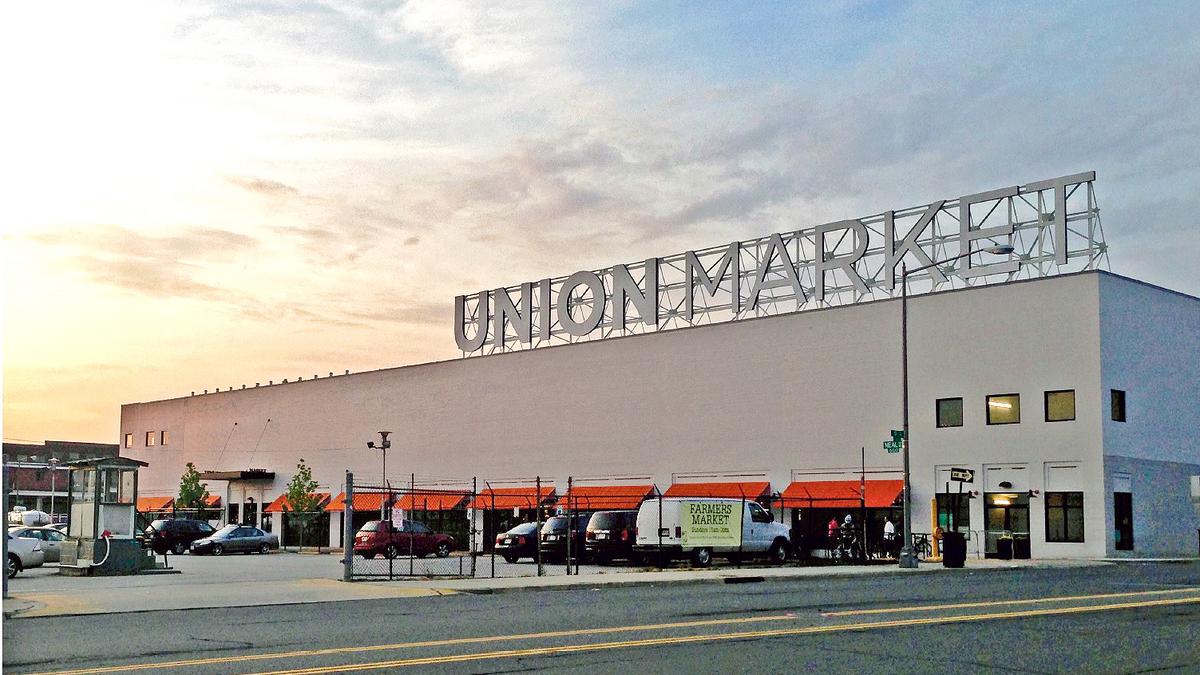 are dogs allowed at union market dc