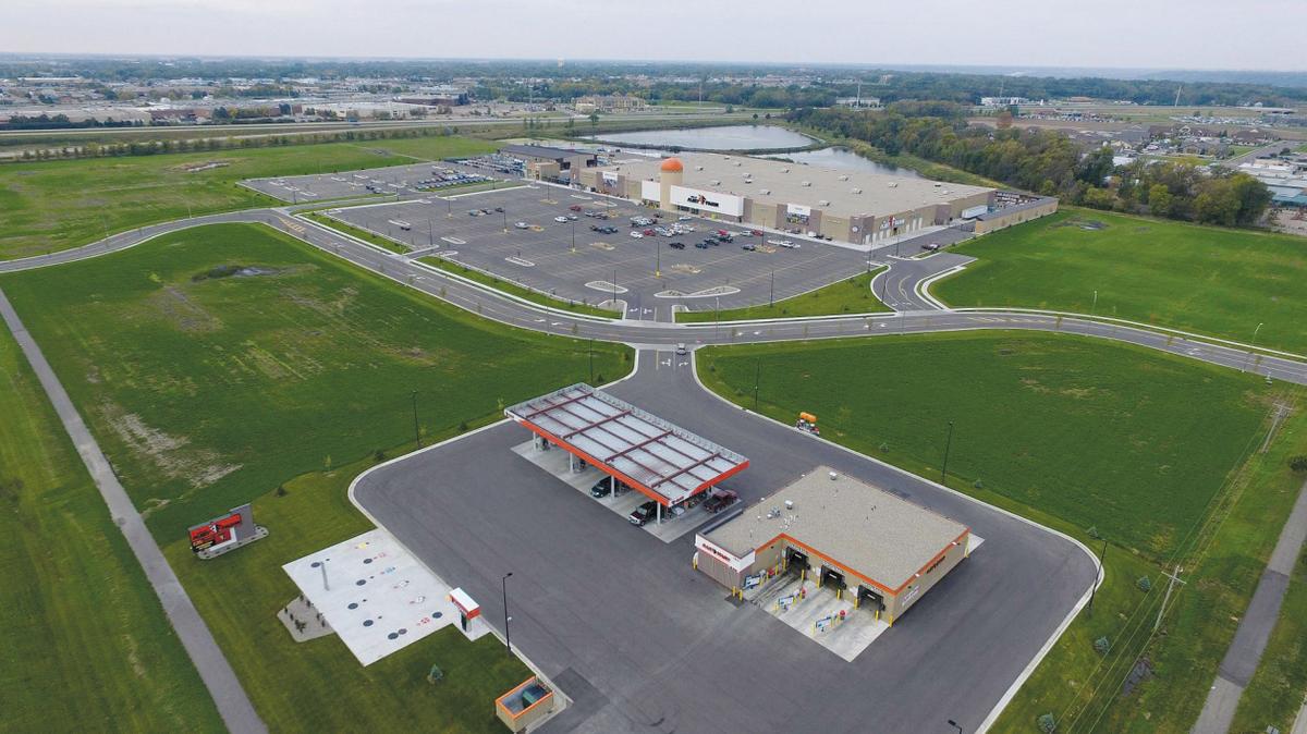 lakeville fleet farm store sells for 33 million minneapolis st paul business journal lakeville fleet farm store sells for