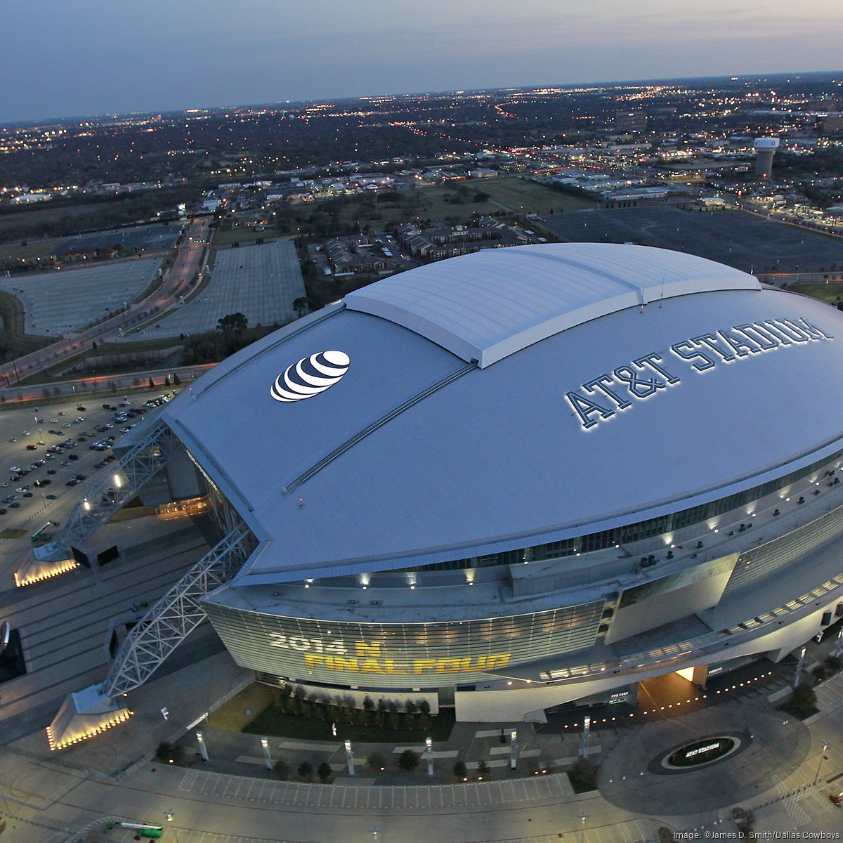 The enthusiasm has been very obvious': FIFA delegates tour AT&T Stadium on  World Cup site visit