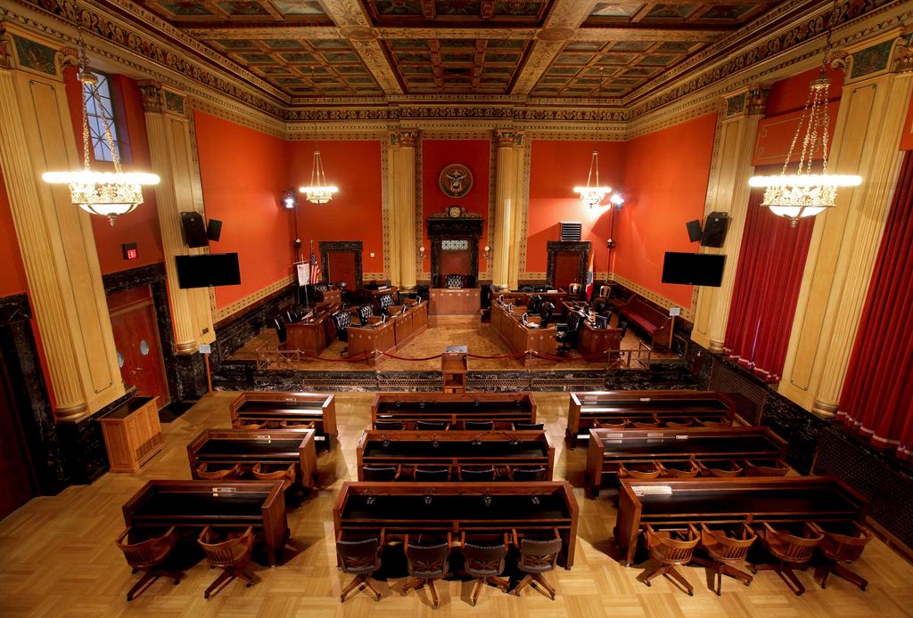 columbus-city-hall-city-council.jpg